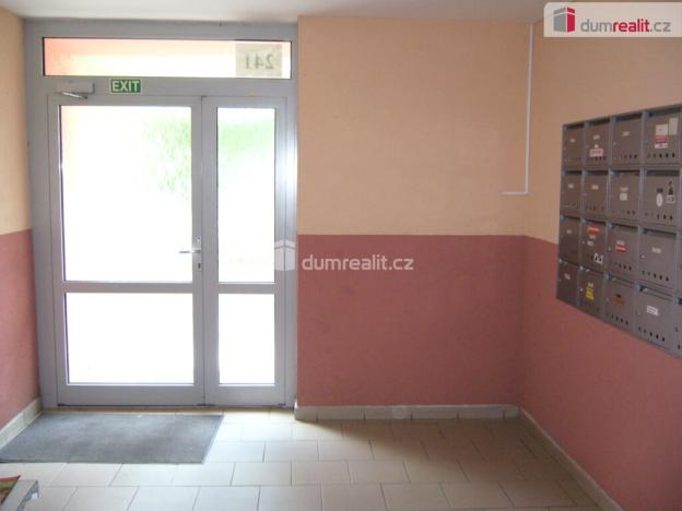 Pronájem bytu 3+1, Děčín - Děčín IX-Bynov, Na Pěšině, 67 m2