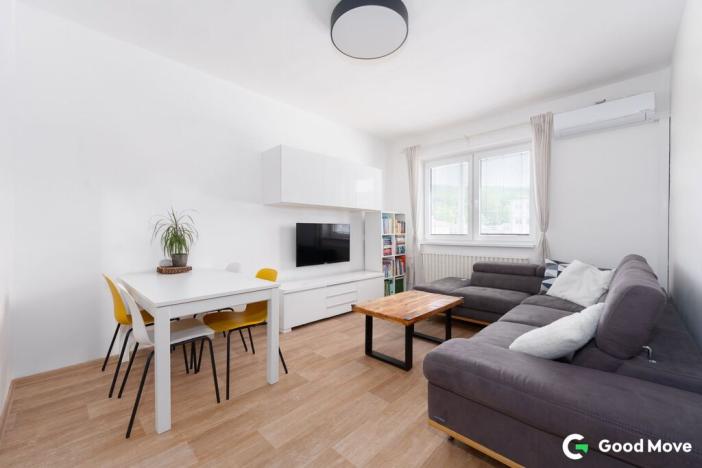 Prodej bytu 3+1, Zlín - Louky, 80 m2