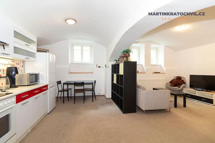 Prodej bytu 1+kk, Praha - Karlín, Březinova, 50 m2