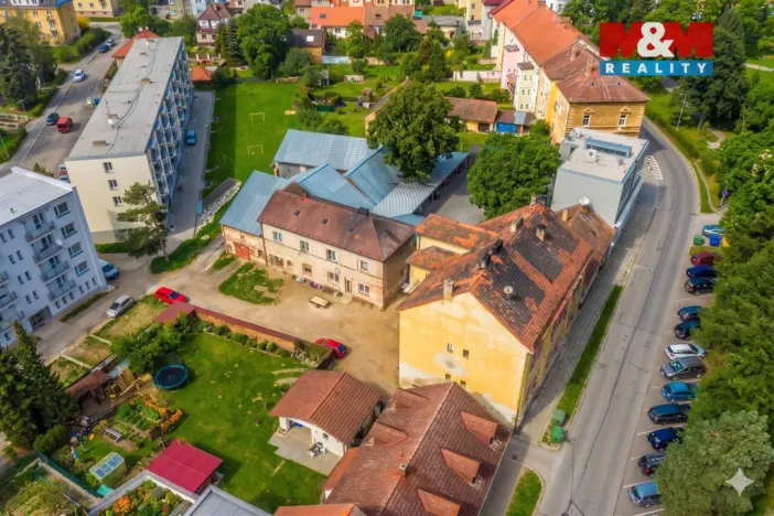 Prodej komerčního pozemku, Strakonice, Havlíčkova, 1795 m2