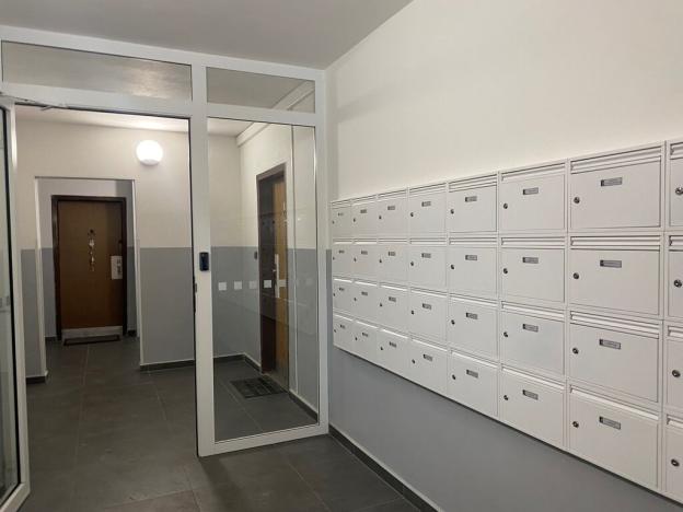 Prodej bytu 1+kk, Ústí nad Labem - Krásné Březno, Žežická, 30 m2