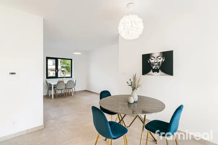 Prodej rodinného domu, Holubice, 179 m2