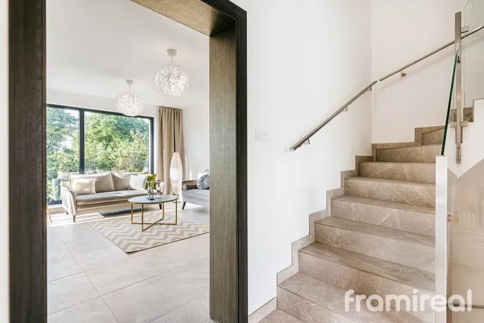 Prodej rodinného domu, Holubice, 179 m2