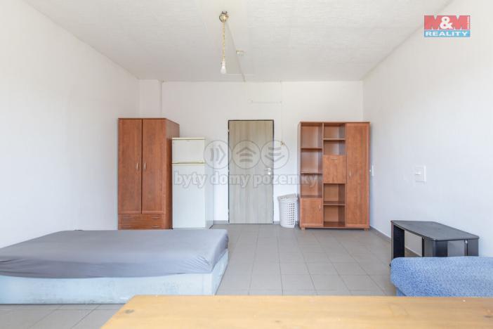 Prodej komerční nemovitosti, Přerov - Přerov I-Město, Dluhonská, 800 m2