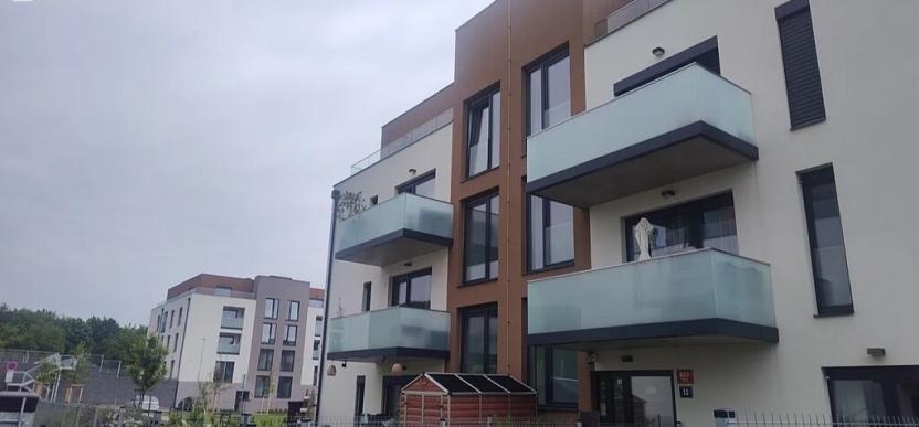 Pronájem bytu 1+kk, Praha - Ďáblice, Ďáblická, 42 m2