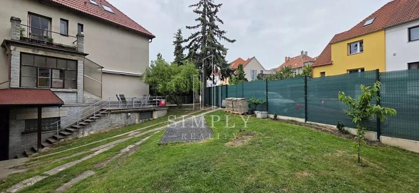 Prodej vícegeneračního domu, Praha - Hostivař, Herbenova, 360 m2