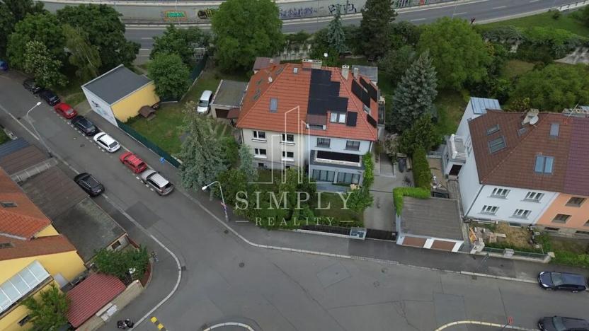 Prodej vícegeneračního domu, Praha - Hostivař, Herbenova, 360 m2
