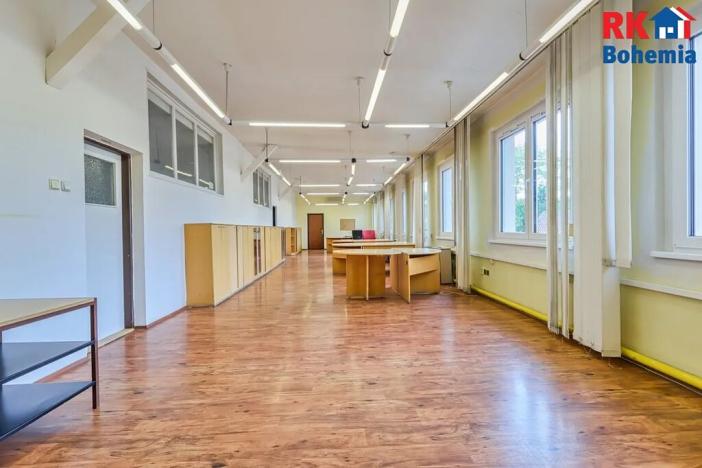 Pronájem kanceláře, Český Brod, Zborovská, 116 m2