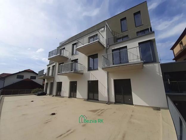 Prodej bytu 2+kk, Praha - Břevnov, Na břevnovské pláni, 58 m2