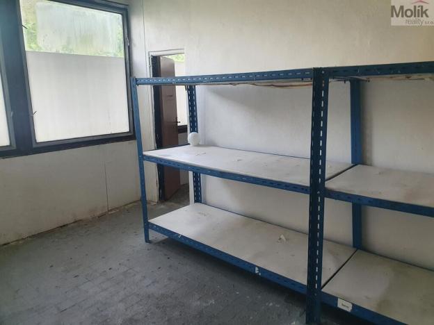 Pronájem komerční nemovitosti, Korozluky, 400 m2