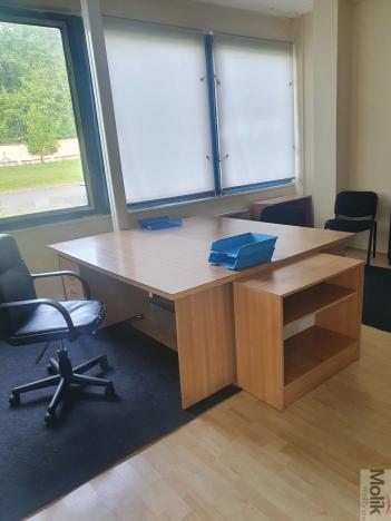 Pronájem komerční nemovitosti, Korozluky, 400 m2