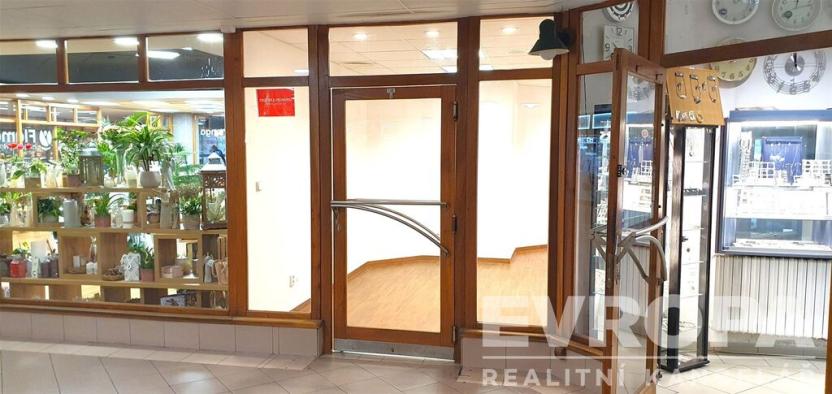 Pronájem obchodního prostoru, Vrchlabí, Krkonošská, 22 m2