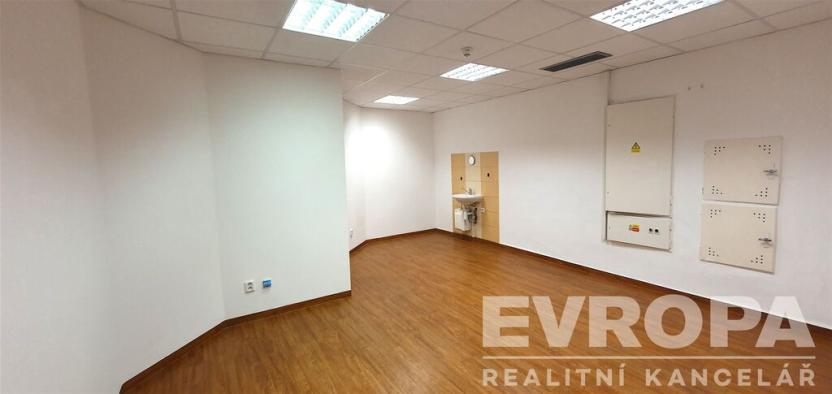 Pronájem obchodního prostoru, Vrchlabí, Krkonošská, 22 m2