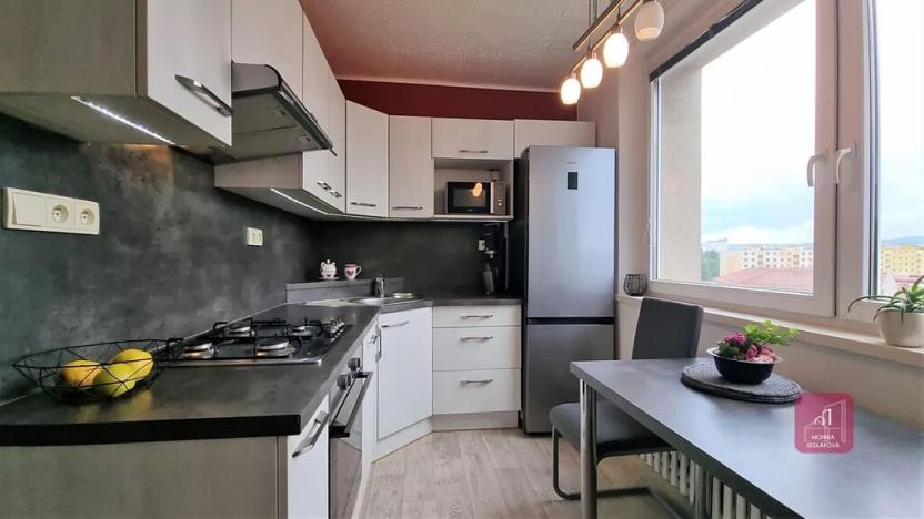 Prodej bytu 2+1, Vyškov, Dukelská, 58 m2