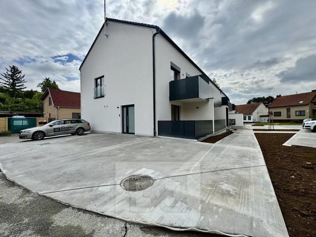 Pronájem ordinace, Střelice, Nová ulice, 50 m2