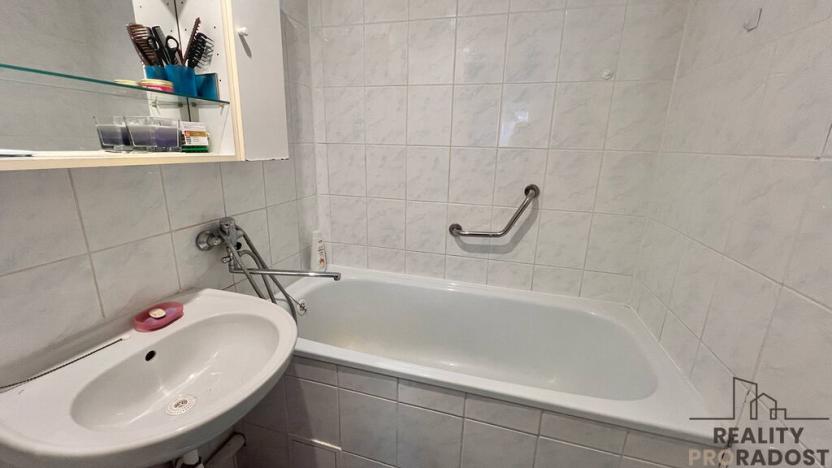 Prodej bytu 3+1, Třinec, Dukelská, 70 m2