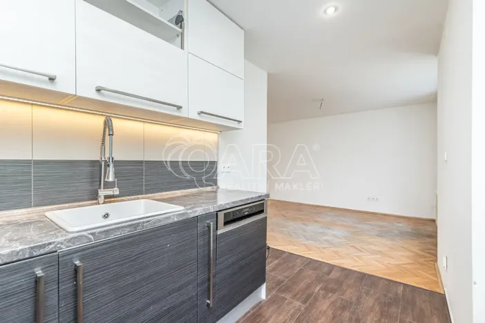 Prodej bytu 2+kk, Praha - Vršovice, Kavkazská, 73 m2