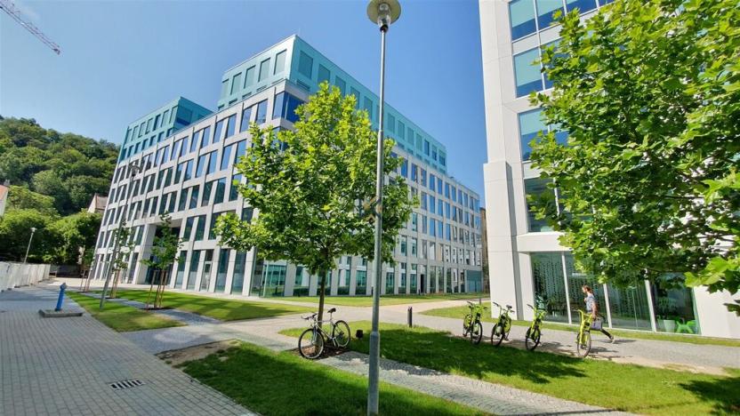 Pronájem kanceláře, Praha - Karlín, Pernerova, 80 m2