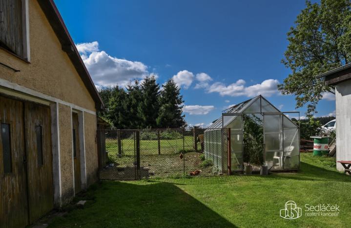 Prodej rodinného domu, Tři Sekery - Krásné, 200 m2