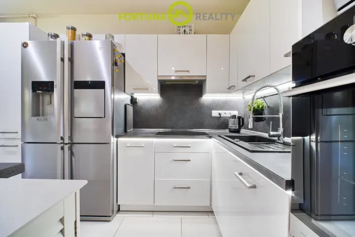 Prodej rodinného domu, Ostrava - Stará Bělá, Dokoupilova, 399 m2