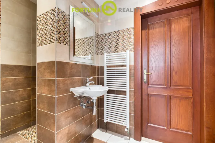 Prodej rodinného domu, Ostrava - Stará Bělá, Dokoupilova, 399 m2