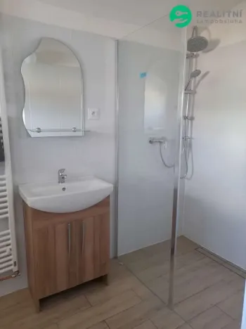 Prodej rodinného domu, Hrušovany nad Jevišovkou, Drnholecká, 160 m2