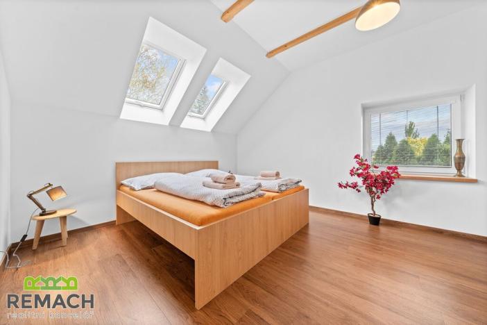 Prodej apartmánu, Buchlovice, K Buchlovu, 320 m2