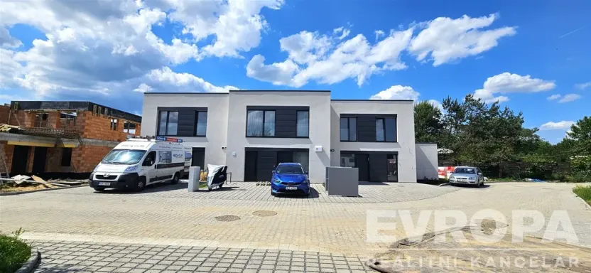 Prodej rodinného domu, Sezemice, Družstevní, 121 m2