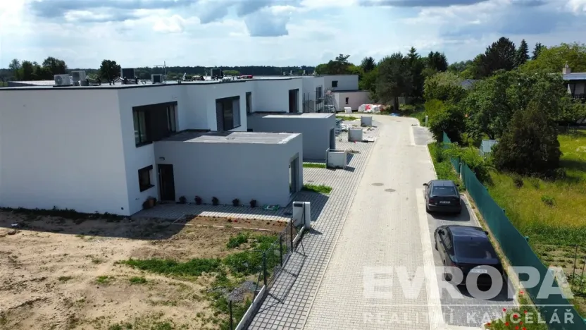 Prodej rodinného domu, Sezemice, Družstevní, 121 m2