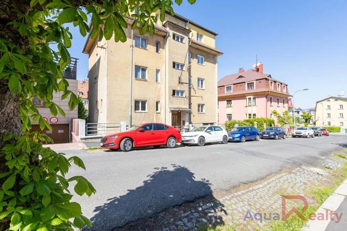 Prodej podílu bytu 2+1, Karlovy Vary, 5. května, 59 m2