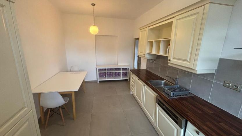 Pronájem bytu 2+1, České Budějovice - České Budějovice 7, Heydukova, 80 m2