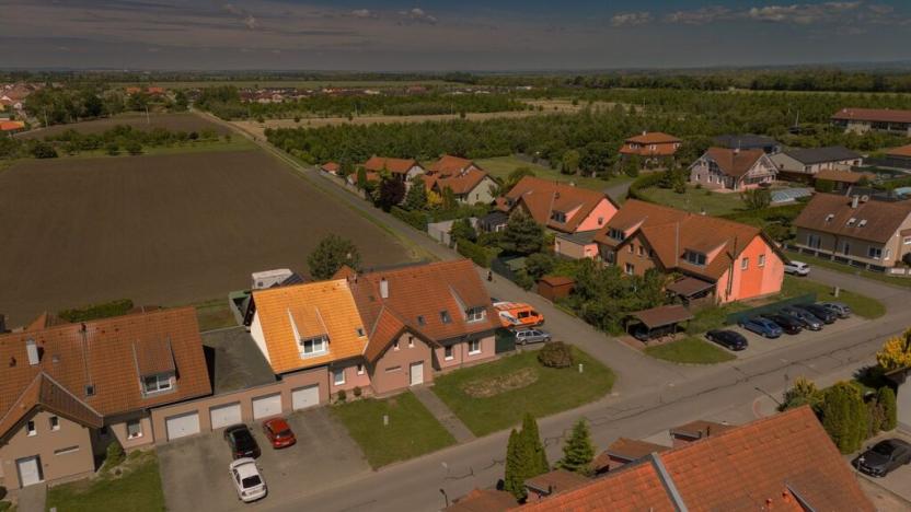 Prodej bytu 2+kk, Šanov, Komenského, 66 m2