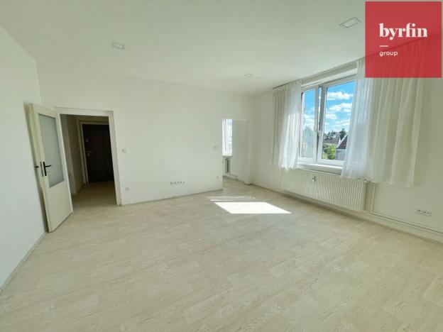 Pronájem bytu 2+1, Opava, U Střelnice, 50 m2