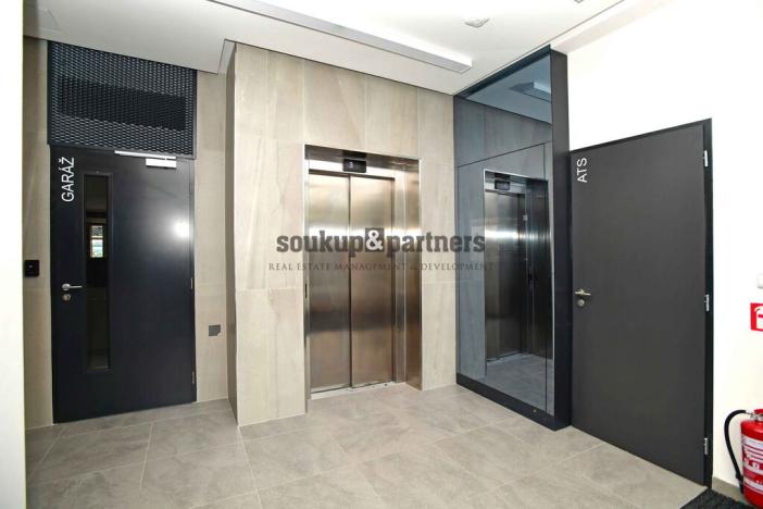 Prodej bytu 2+kk, Praha - Třebonice, Thomasova, 50 m2