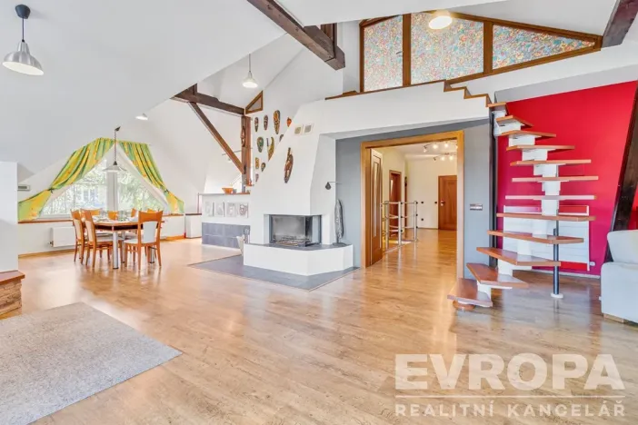Prodej rodinného domu, Nové Město na Moravě, Malá, 375 m2