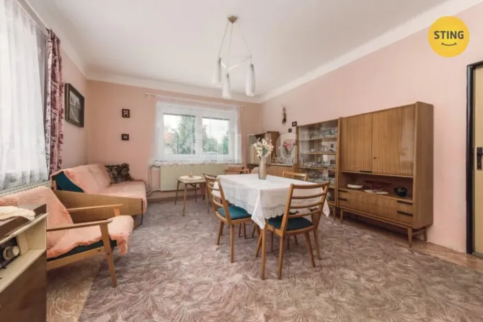 Prodej rodinného domu, Svinčany, 265 m2