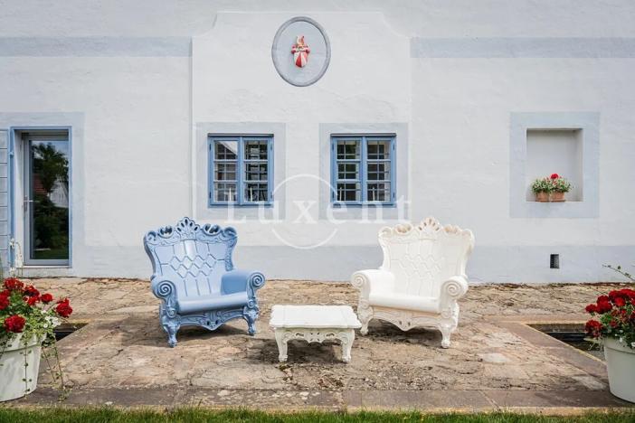 Prodej ubytování, Hluboká nad Vltavou, 1114 m2