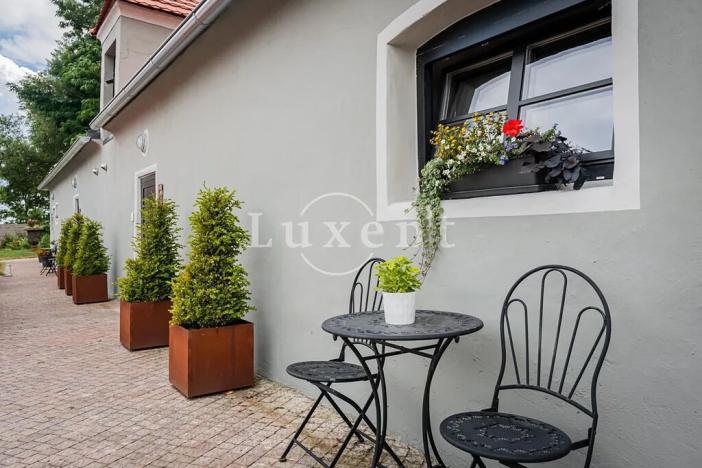 Prodej ubytování, Hluboká nad Vltavou, 1114 m2