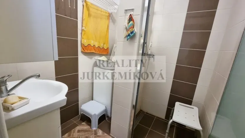 Prodej rodinného domu, Nákří, 567 m2