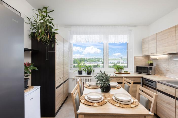 Prodej bytu 4+1, Praha - Černý Most, Generála Janouška, 78 m2