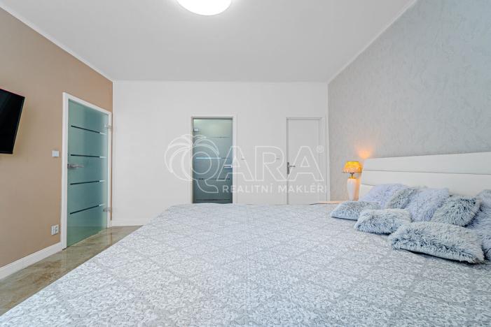 Prodej rodinného domu, Kladno - Švermov, Rašínova, 194 m2