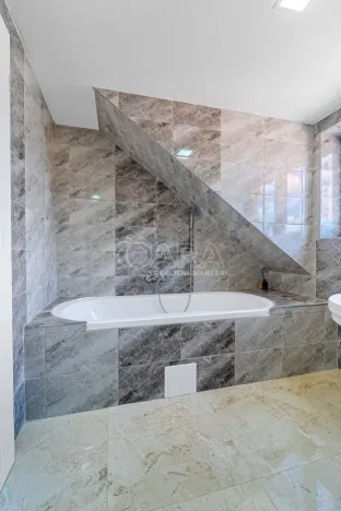 Prodej rodinného domu, Kladno - Švermov, Rašínova, 194 m2