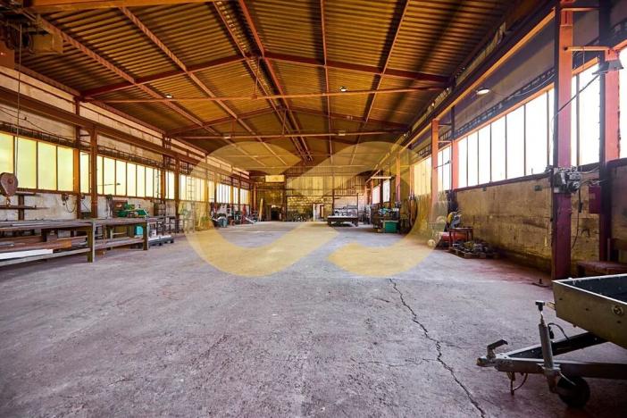 Prodej skladu, Háje, 6412 m2