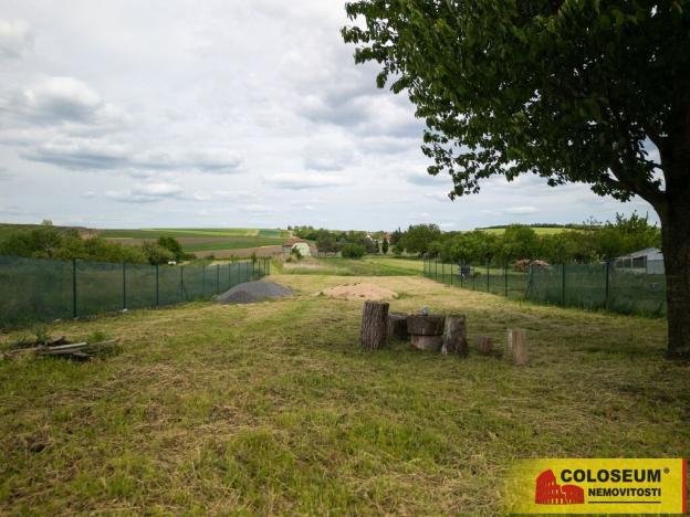 Prodej pozemku pro bydlení, Otnice, 879 m2