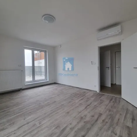 Pronájem bytu 2+kk, Plzeň, Železniční, 83 m2