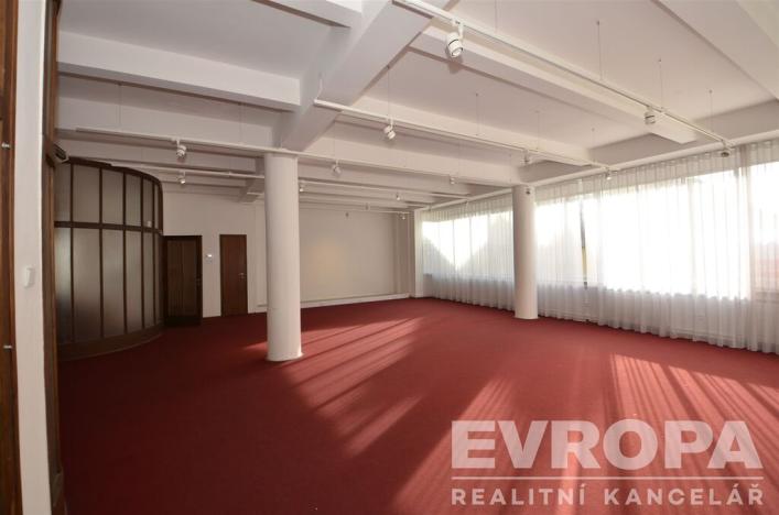 Pronájem obchodního prostoru, Praha - Nové Město, Jungmannovo náměstí, 104 m2