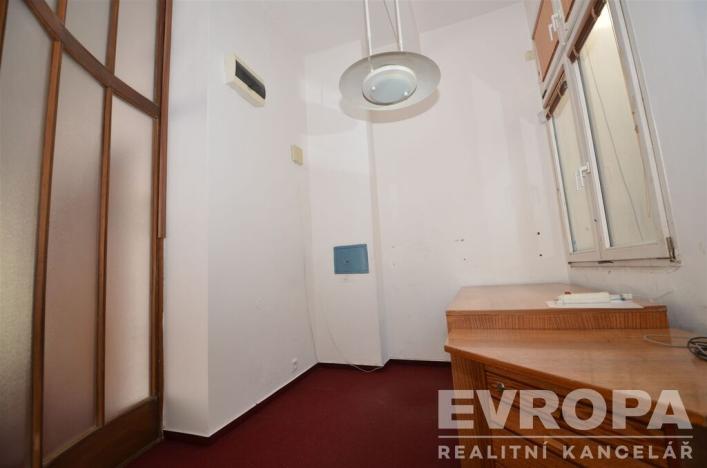 Pronájem obchodního prostoru, Praha - Nové Město, Jungmannovo náměstí, 104 m2