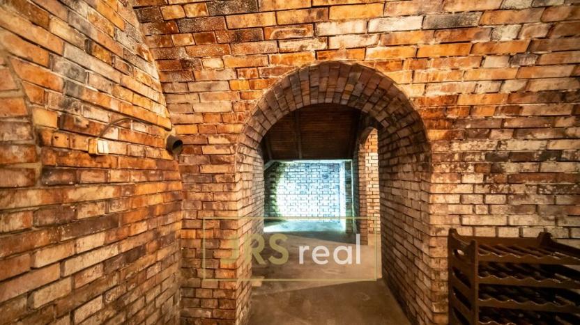 Prodej - jiné, Velké Bílovice, 285 m2