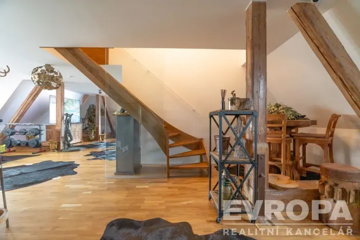 Prodej bytu 4+kk, Liberec - Liberec I-Staré Město, Masarykova, 164 m2