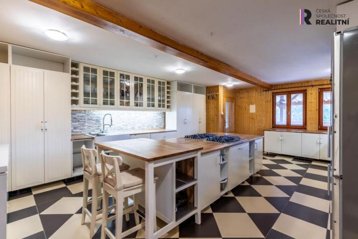 Prodej rodinného domu, Rataje nad Sázavou, 264 m2